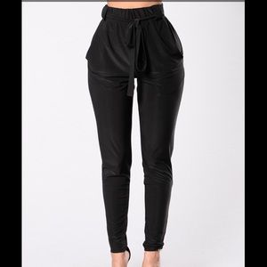 NWT FashionNova pant
